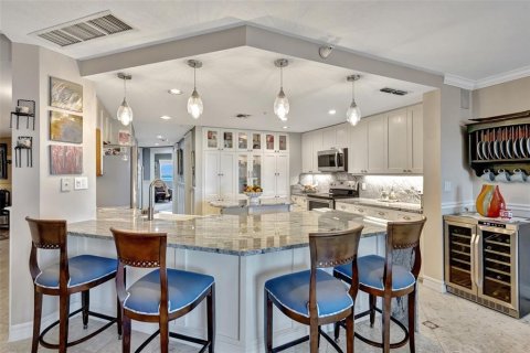 Condo in Hutchinson Island South, Florida, 4 bedrooms  № 1723655 - photo 5