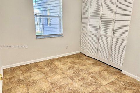 Casa en alquiler en Port St. Lucie, Florida, 3 dormitorios, 137.03 m2 № 2057916 - foto 19