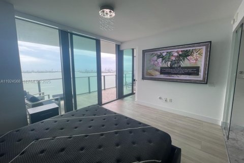 Copropriété à louer à Miami, Floride: 1 chambre, 89.09 m2 № 1982933 - photo 13