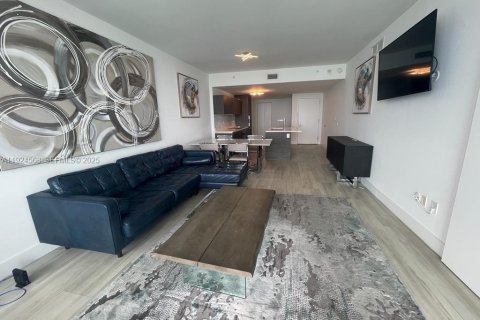 Copropriété à louer à Miami, Floride: 1 chambre, 89.09 m2 № 1982933 - photo 8