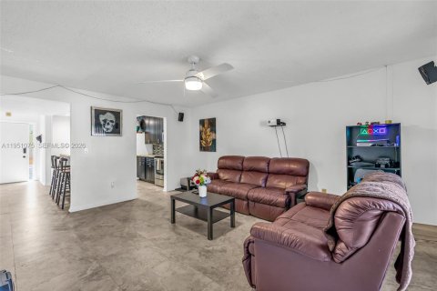 Condominio en venta en Coral Springs, Florida, 2 dormitorios, 95.69 m2 № 2153120 - foto 9