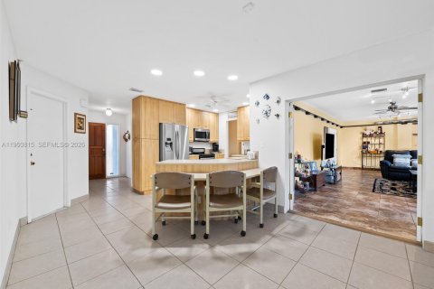 Villa ou maison à vendre à Cooper City, Floride: 3 chambres, 212.56 m2 № 2024602 - photo 7