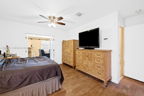 Villa ou maison à vendre à Cooper City, Floride: 3 chambres, 212.56 m2 № 2024602 - photo 17