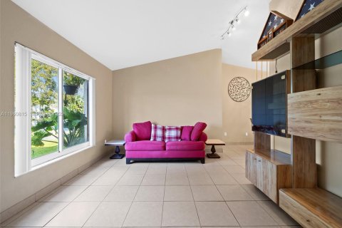 Villa ou maison à vendre à Cooper City, Floride: 3 chambres, 212.56 m2 № 2024602 - photo 9