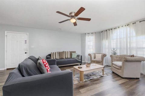 Copropriété à louer à Kissimmee, Floride: 3 chambres, 126.07 m2 № 2136959 - photo 5