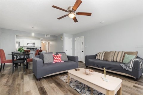 Copropriété à louer à Kissimmee, Floride: 3 chambres, 126.07 m2 № 2136959 - photo 7