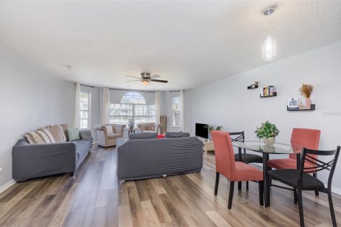 Copropriété à louer à Kissimmee, Floride: 3 chambres, 126.07 m2 № 2136959 - photo 8