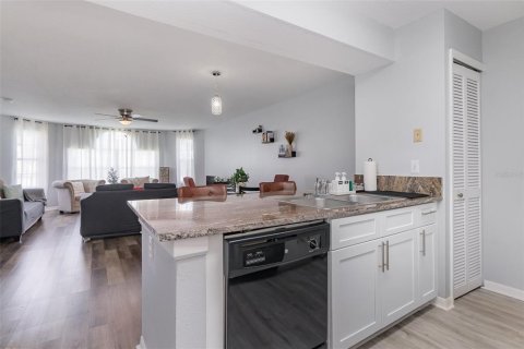Copropriété à louer à Kissimmee, Floride: 3 chambres, 126.07 m2 № 2136959 - photo 14