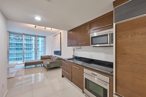 Copropriété à louer à Miami, Floride: 1 chambre, 68 m2 № 2188272 - photo 23