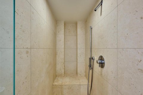 Copropriété à louer à Miami, Floride: 1 chambre, 68 m2 № 2188272 - photo 19