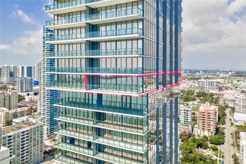 Copropriété à louer à Miami, Floride: 3 chambres, 307.97 m2 № 1874794 - photo 4
