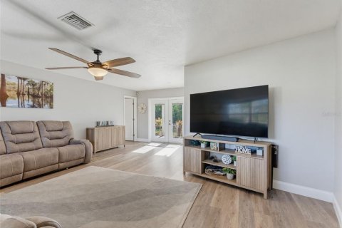 Villa ou maison à vendre à Clearwater, Floride: 3 chambres, 165.37 m2 № 2399398 - photo 10