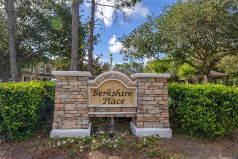Touwnhouse à Windermere, Floride 3 chambres, 155.15 m2 № 2105267