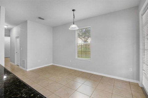 Touwnhouse à louer à Windermere, Floride: 3 chambres, 155.15 m2 № 2105267 - photo 17