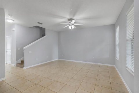 Touwnhouse à louer à Windermere, Floride: 3 chambres, 155.15 m2 № 2105267 - photo 9