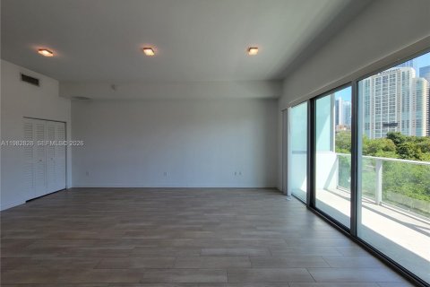 Condo in Miami, Florida  № 2052956 - photo 6