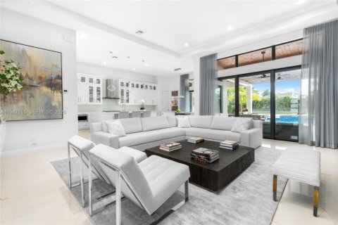 Снять в аренду виллу или дом в Паркленд, Флорида 5 спален, 441.29м2, № 2003716 - фото 21