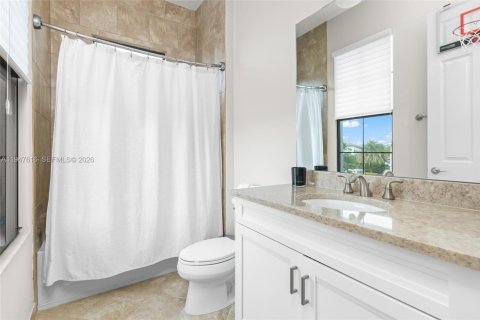 Снять в аренду виллу или дом в Паркленд, Флорида 5 спален, 441.29м2, № 2003716 - фото 23