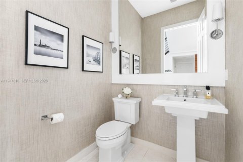 Снять в аренду виллу или дом в Паркленд, Флорида 5 спален, 441.29м2, № 2003716 - фото 18