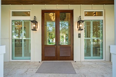 Villa ou maison à vendre à Pinecrest, Floride: 5 chambres № 1989358 - photo 4