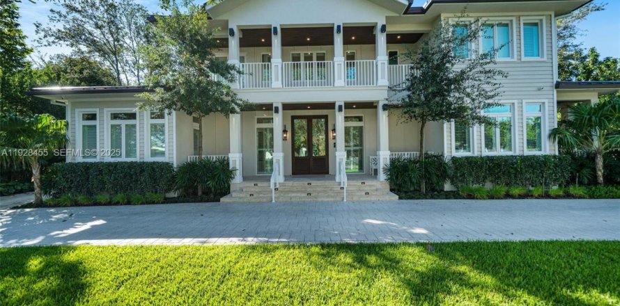 Villa ou maison à Pinecrest, Floride 5 chambres № 1989358