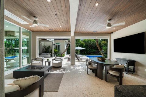 Villa ou maison à vendre à Pinecrest, Floride: 5 chambres № 1989358 - photo 28