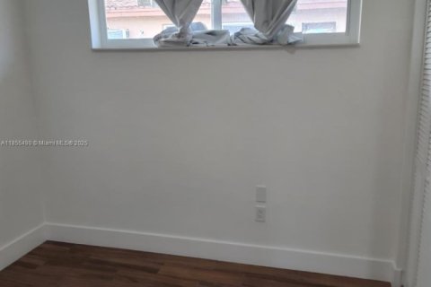 Apartment in Miami Springs, Florida 1 bedroom, 55.74 sq.m. № 1875115 - photo 5