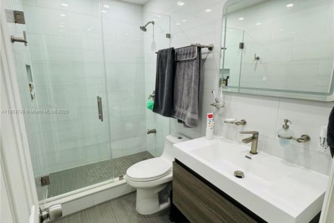 Купить кондоминиум в Хайалиа, Флорида 3 спальни, 118.73м2, № 2091087 - фото 17