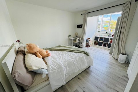 Купить кондоминиум в Хайалиа, Флорида 3 спальни, 118.73м2, № 2091087 - фото 11