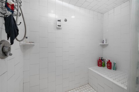 Villa ou maison à vendre à High Springs, Floride: 4 chambres, 238.39 m2 № 1910785 - photo 24