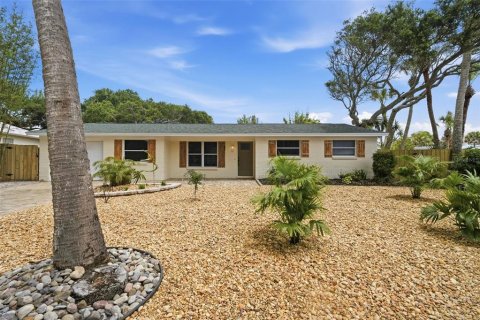 Villa ou maison à vendre à New Smyrna Beach, Floride: 4 chambres, 161.28 m2 № 2124533 - photo 5