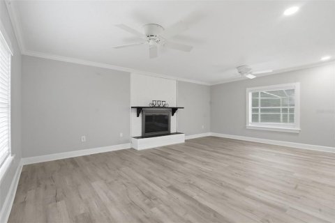 Villa ou maison à vendre à New Smyrna Beach, Floride: 4 chambres, 161.28 m2 № 2124533 - photo 29