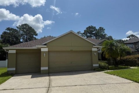 Casa en venta en Sanford, Florida, 4 dormitorios, 229 m2 № 1843563 - foto 1