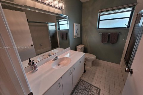 Casa en venta en Delray Beach, Florida, 2 dormitorios, 124.95 m2 № 1848359 - foto 25