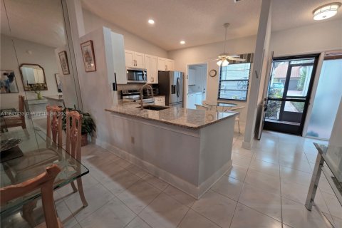 Casa en venta en Delray Beach, Florida, 2 dormitorios, 124.95 m2 № 1848359 - foto 29