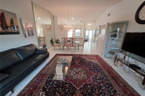 Casa en venta en Delray Beach, Florida, 2 dormitorios, 124.95 m2 № 1848359 - foto 12