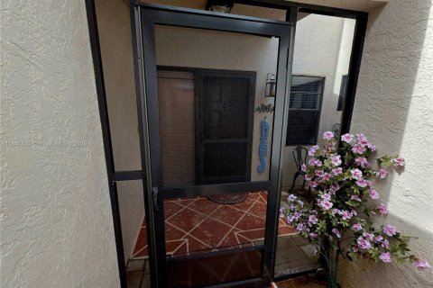Casa en venta en Delray Beach, Florida, 2 dormitorios, 124.95 m2 № 1848359 - foto 3