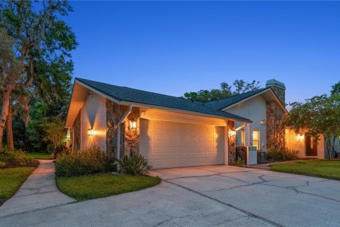 House in Clearwater, Florida 4 bedrooms, 315.77 sq.m. № 2230667 - photo 6