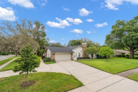 House in Clearwater, Florida 4 bedrooms, 315.77 sq.m. № 2230667 - photo 8
