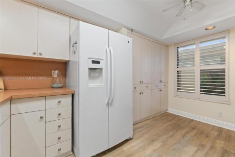 Copropriété à vendre à Boca Raton, Floride: 2 chambres, 124.4 m2 № 2012047 - photo 6