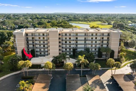 Copropriété à vendre à Boca Raton, Floride: 2 chambres, 124.4 m2 № 2012047 - photo 2