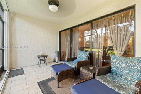 Copropriété à vendre à Boca Raton, Floride: 2 chambres, 124.4 m2 № 2012047 - photo 16