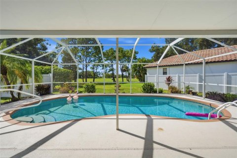 Villa ou maison à vendre à Sarasota, Floride: 3 chambres, 230.3 m2 № 2431874 - photo 11