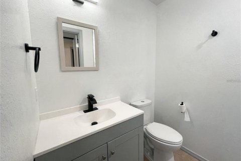 Купить коммерческую недвижимость в Лейкленд, Флорида 176.14м2, № 1796105 - фото 12