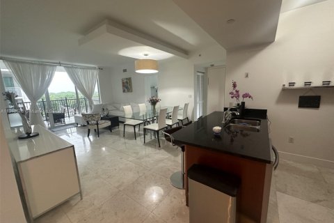 Снять в аренду кондоминиум в Корал-Гейблс, Флорида 3 спальни, 106.56м2, № 1968874 - фото 11