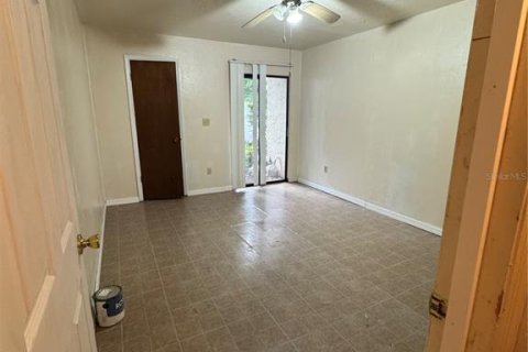 Condo in Gainesville, Florida, 1 bedroom  № 1778431 - photo 15