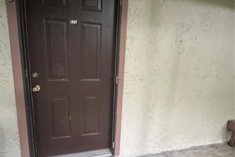 Condo in Gainesville, Florida, 1 bedroom  № 1778431 - photo 3