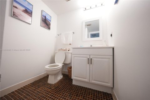 Copropriété à vendre à Cutler Bay, Floride: 1 chambre, 74.88 m2 № 1881569 - photo 5