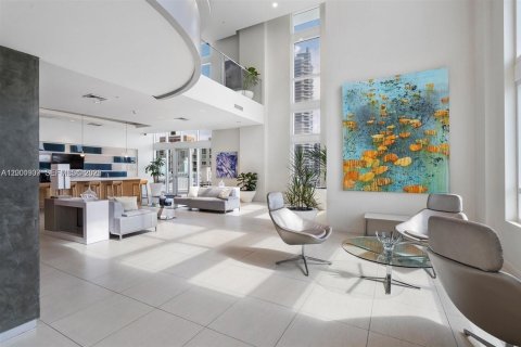 Condo in Miami, Florida, 2 bedrooms  № 2170195 - photo 19