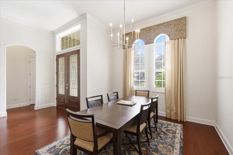 House in Windermere, Florida 4 bedrooms, 268.21 sq.m. № 2198138 - photo 5